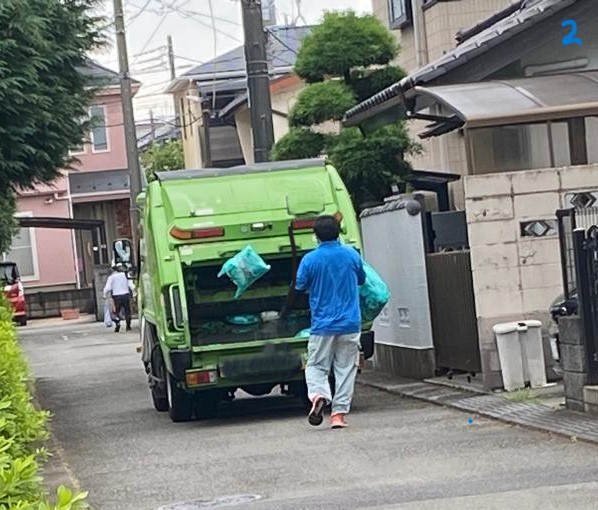 Pemilahan, Pengumpulan dan Pengangkutan Sampah di Salah Satu Area Kota Tokyo